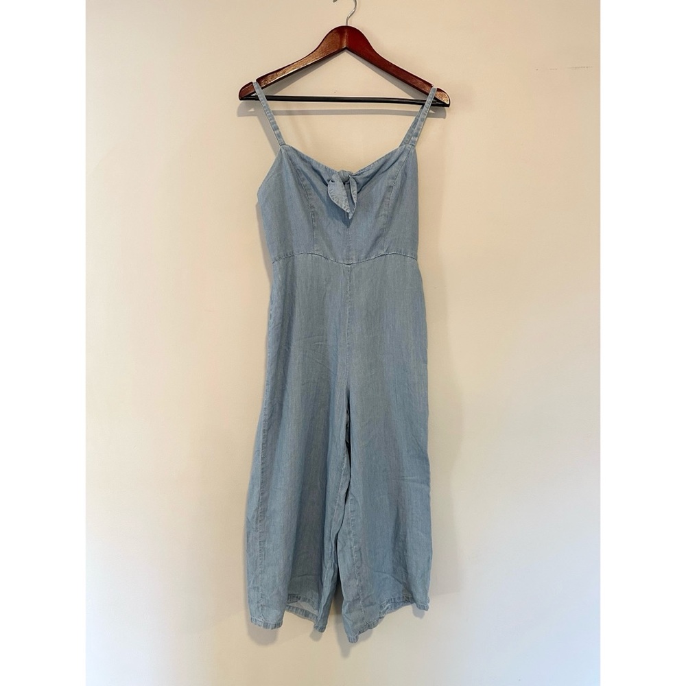 Sleeveless Bow-Tie Front Chambray Jumpsuit for Women